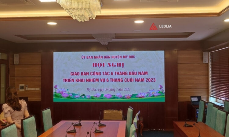 Lắp đặt màn hình LED P2.5 UBND Huyện Mỹ Đức (5.63m2) Lắp đặt màn hình LED P2.5 UBND Huyện Mỹ Đức (5.63m2)