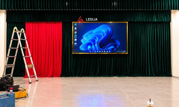 Lắp đặt màn hình LED P3indoor PGD Mỹ Hào, Hưng Yên, 3,1m2 Lắp đặt màn hình LED P3indoor PGD Mỹ Hào, Hưng Yên, 3,1m2