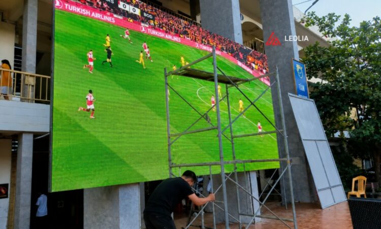 Lắp đặt màn hình LED P5 outdoor 19.456m2 -THPT Lê Hồng Phong, Nam Định
